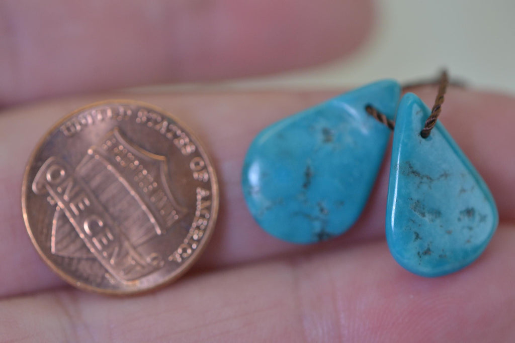 Kingman  Turquoise Teardrop Beads: Arizona Gemstone (18X11.5mm)