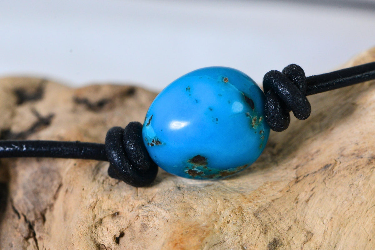 Arizona  Turquoise Choker Necklace Single Large Stone   Turquoise On Leather Cord