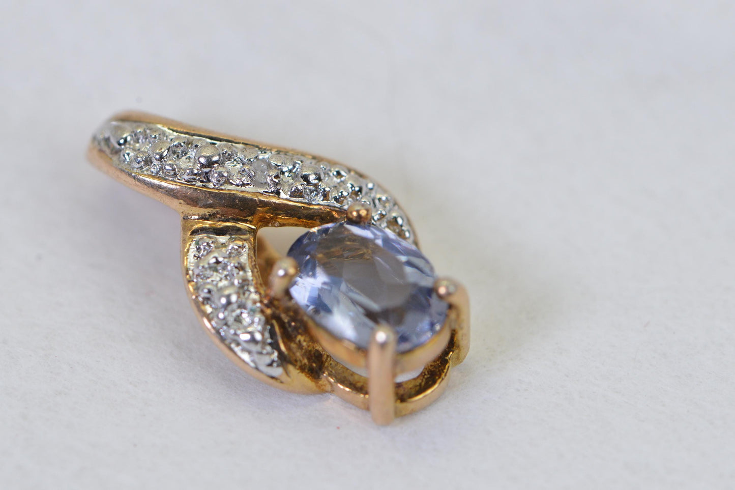 Natural Alexandrite & Diamond Vintage Pendant – Two-Tone 14K Gold Plated Silver