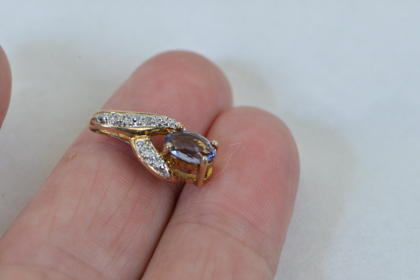 Natural Alexandrite & Diamond Vintage Pendant – Two-Tone 14K Gold Plated Silver