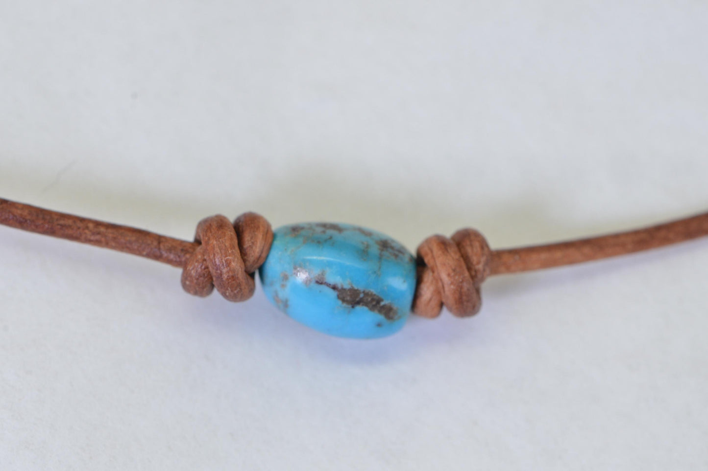 Kingman Turquoise Leather Necklace – Natural American Turquoise