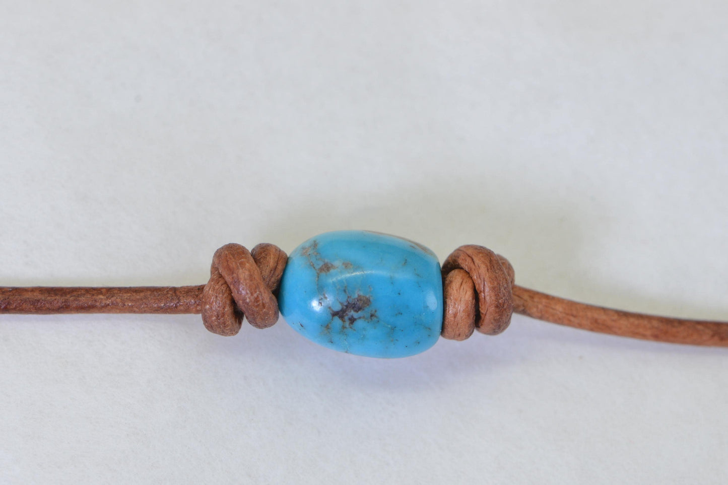 Kingman Turquoise Leather Necklace – Natural American Turquoise