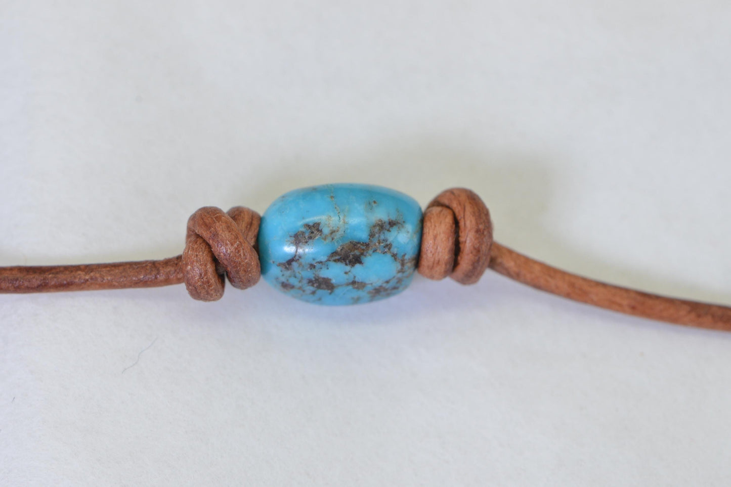 Kingman Turquoise Leather Necklace – Natural American Turquoise