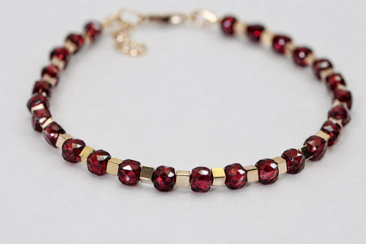 Garnet Bracelet Gold Beaded Bracelet Minimalist Gemstone Jewelry Red Garnet Bracelet Dainty Bracelet January Birthstone Gift